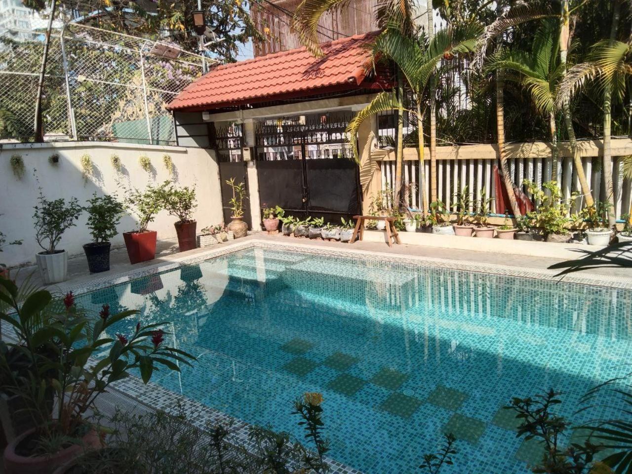 Room 12 - Studio In A Villa 5Mn Walk From The Royal Palace With Swimming Pool Phnom Penh Bagian luar foto